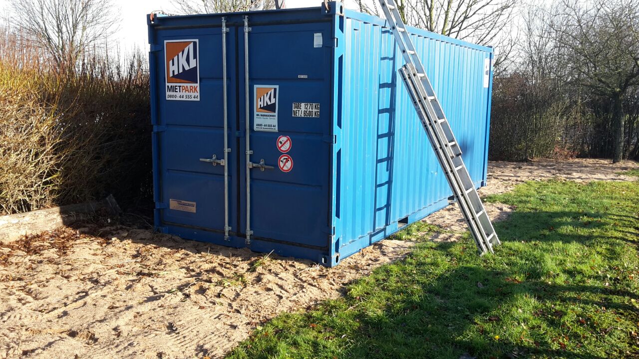 Container für die Stockschützen