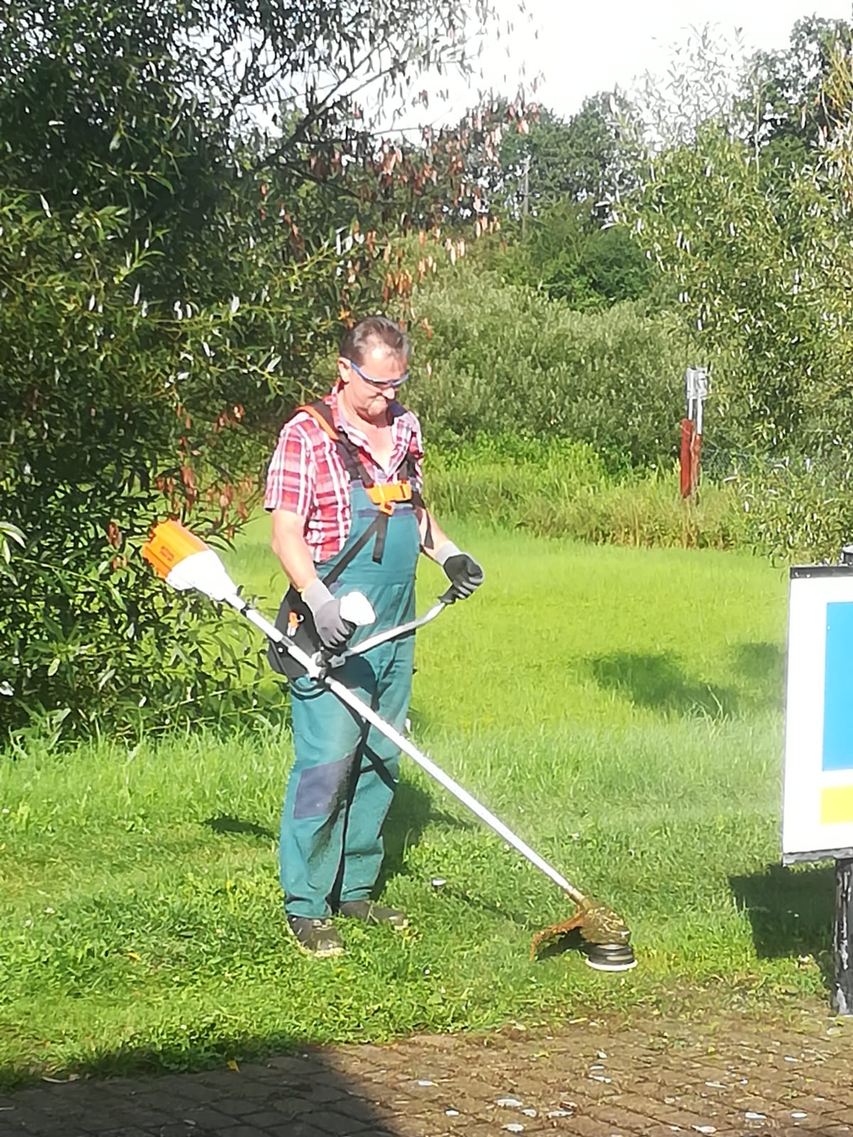 Arbeiten am Stocksportgelände durch Peter Penderock am 7.8.2019